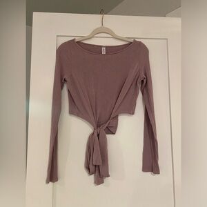 Alo yoga strapped top